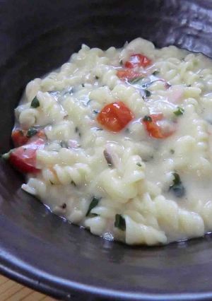 トマトとほうれん草のクリームパスタ-レシピのメイン写真