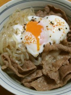 すき焼き丼-レシピのメイン写真