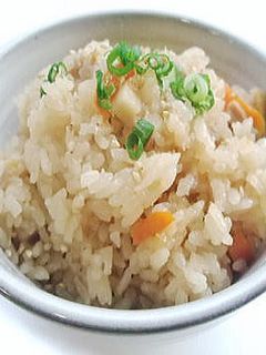 簡単☆大根&人参の炊き込みご飯-レシピのメイン写真