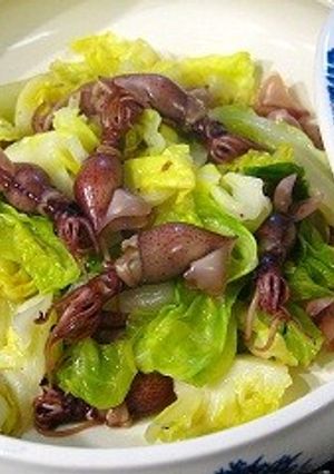 ホタルイカと春キャベツのワイン蒸し-レシピのメイン写真