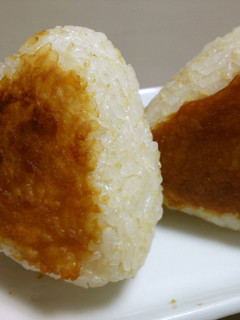 醤油麹☆簡単♪焼きおにぎり-レシピのメイン写真