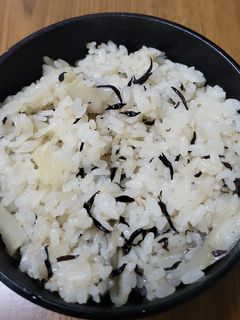 白だしで炊き込みご飯-レシピのメイン写真