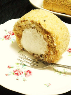 しっとり♪ミルクティーロールケーキ-レシピのメイン写真