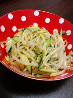 ☆簡単もやしのナムル☆食べるラー油で♪-レシピのメイン写真
