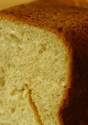 ホームベーカリーで香ばし胚芽食パン-レシピのメイン写真