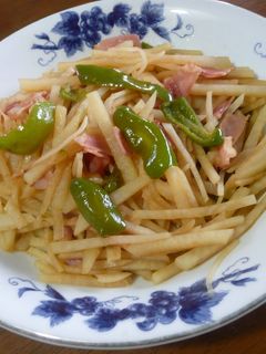 じゃが芋とベーコンのシャキシャキ炒め-レシピのメイン写真