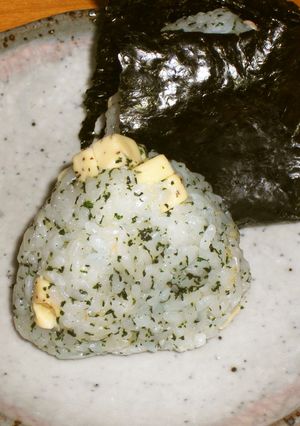 ボリューム満点♪かおりチーズおにぎり-レシピのメイン写真