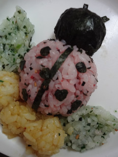てんとう虫のデコおにぎり!-レシピのメイン写真
