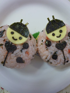 てんとう虫くんおにぎり-レシピのメイン写真
