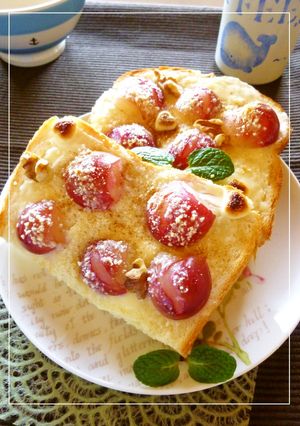 白チョコ×胡桃×レッドグローブのトースト-レシピのメイン写真