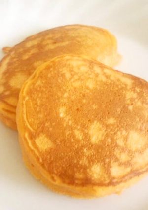 離乳食に野菜ジュースでホットケーキ♪-レシピのメイン写真