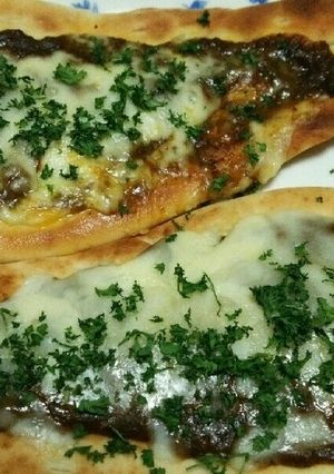キーマカレーナンピザ-レシピのメイン写真