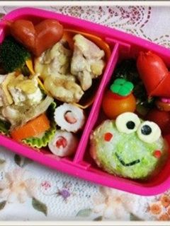 簡単キャラ弁◇ケロケロケロッピ-レシピのメイン写真