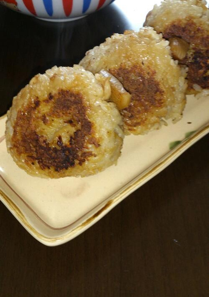 たけのこご飯の焼きおにぎり-レシピのメイン写真