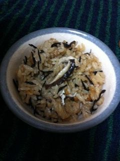 すき焼きリメイク炊き込みごはん-レシピのメイン写真