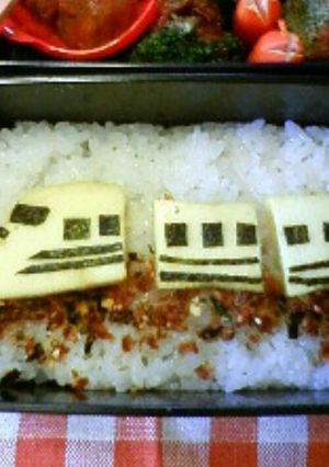 ドクターイエロー電車キャラ弁当-レシピのメイン写真