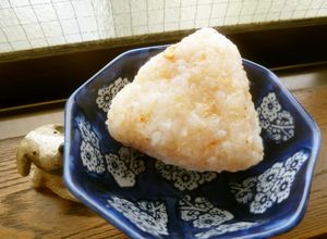 焼きたらこと七味の混ぜ込みおにぎり♥-レシピのメイン写真