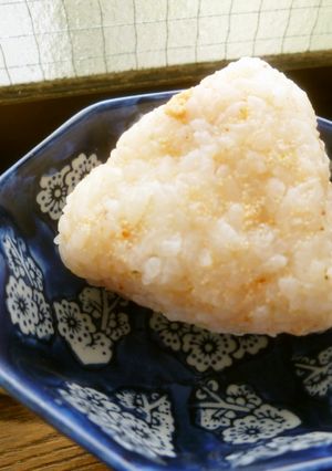 焼きたらこと七味の混ぜ込みおにぎり♥-レシピのメイン写真