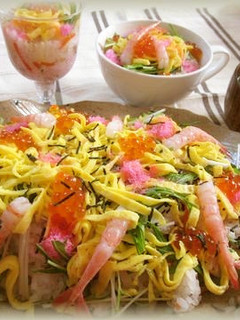 ひな祭りに*いろんな器でちらし寿司*-レシピのメイン写真