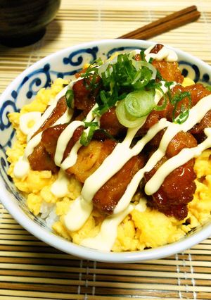 鶏からマヨ丼☆残った唐揚げリメイクにも♬-レシピのメイン写真