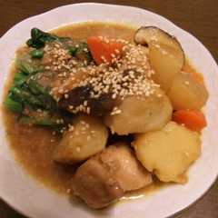 鶏と根菜の胡麻味噌煮 ほうれんそう添え-レシピのメイン写真
