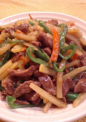 なんちゃって♪ジャガイモ青椒肉絲-レシピのメイン写真