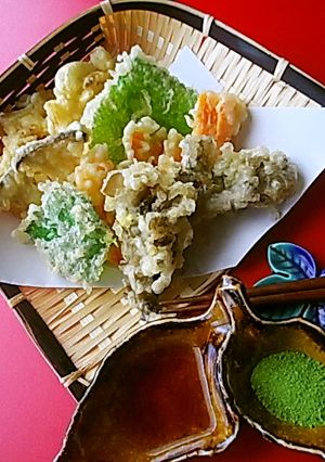 パリッとサクサク♪野菜とキノコの天ぷら♪-レシピのメイン写真