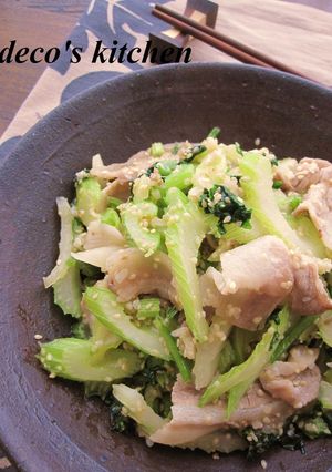 ごまたっぷり♪豚セロリのにんにく塩麹炒め-レシピのメイン写真