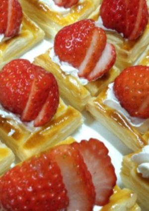 小さな可愛いいちごパイ☆-レシピのメイン写真