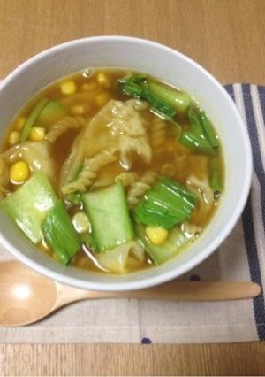 ワンタン入り☆カレースープパスタ-レシピのメイン写真