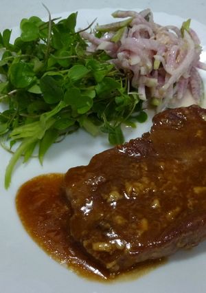 黒豚ステーキ（ヨーグルトソース）-レシピのメイン写真