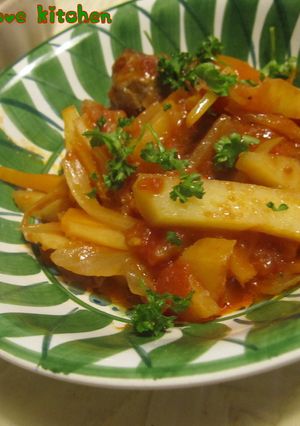 野菜たっぷり♪煮込みハンバーグ-レシピのメイン写真