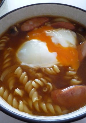 トロトロ温泉卵のせ♪ごちそうスープパスタ-レシピのメイン写真