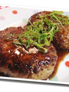もやし入りハンバーグ♪焼肉のたれソース☆-レシピのメイン写真