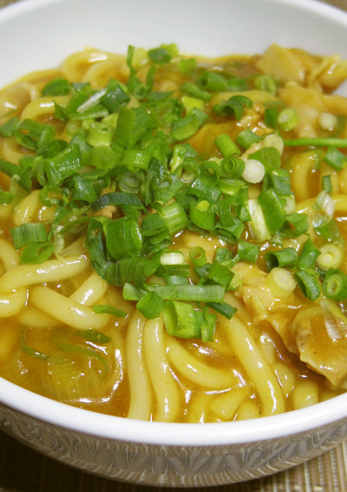新玉ねぎとめんつゆで作るカレーうどんだよ-レシピのメイン写真