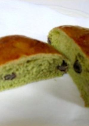 もち粉入り抹茶あずきパン-レシピのメイン写真
