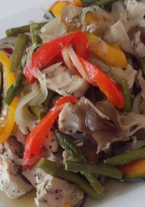 鶏肉のハーブ蒸し-レシピのメイン写真