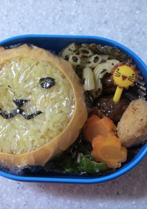「彩りごはん」で・・・ライオンおにぎり☆-レシピのメイン写真
