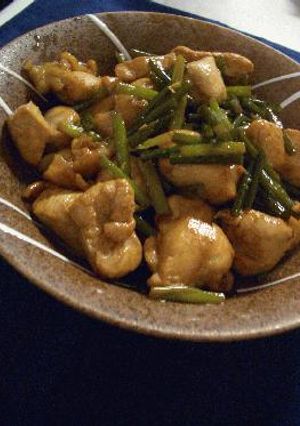 鶏肉とニンニクの芽の炒め物-レシピのメイン写真