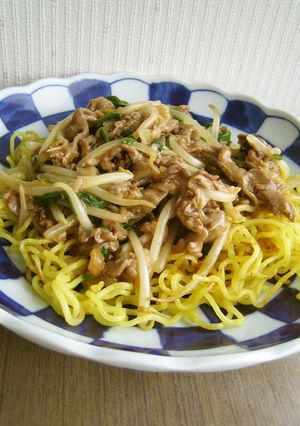 牛肉ともやしとにらで☆あんかけ焼きそば-レシピのメイン写真