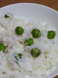 グリンピースご飯【後のせ方式】-レシピのメイン写真