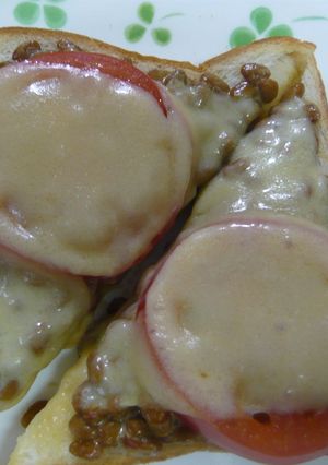 納豆とトマトのヘルシートースト-レシピのメイン写真
