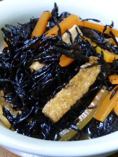 麺つゆで簡単☆ひじきの煮物-レシピのメイン写真