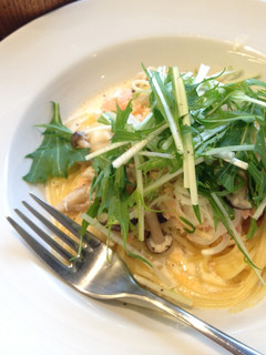 鮭としめじのクリームパスタ-レシピのメイン写真