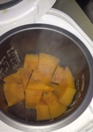 炊飯器でカボチャの煮物＆リメイクサラダ-レシピのメイン写真