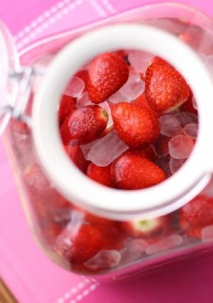 いちごのお酒-レシピのメイン写真