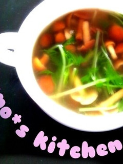なめこと水菜の鶏がらスープ-レシピのメイン写真