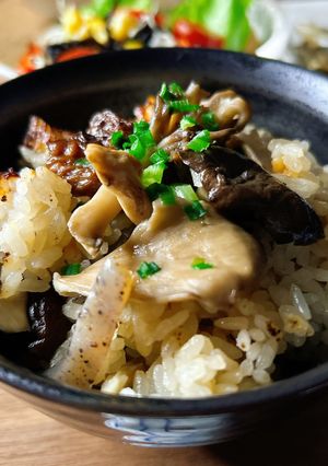 旬のきのこたっぷり炊き込みご飯-レシピのメイン写真
