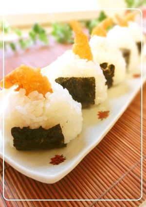 わさマヨ✿海老天おにぎり-レシピのメイン写真