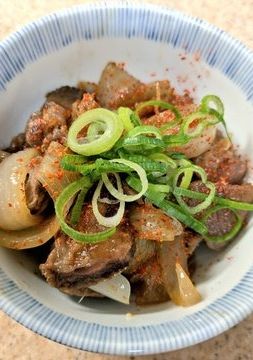 【簡単】牛すじと玉ねぎの「甘辛コク煮」-レシピのメイン写真